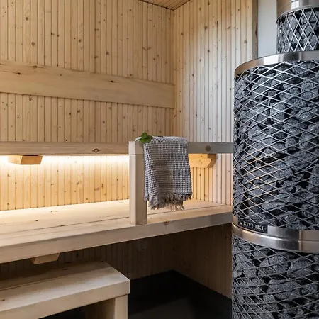 Relaxing With Sauna Kotimajoitukset *